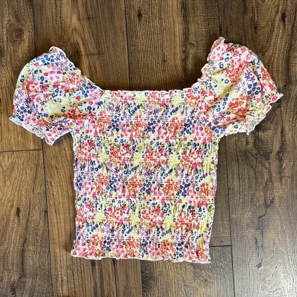 Almost Famous Multicolor Floral Smocked Blouse - Picture 3 of 4